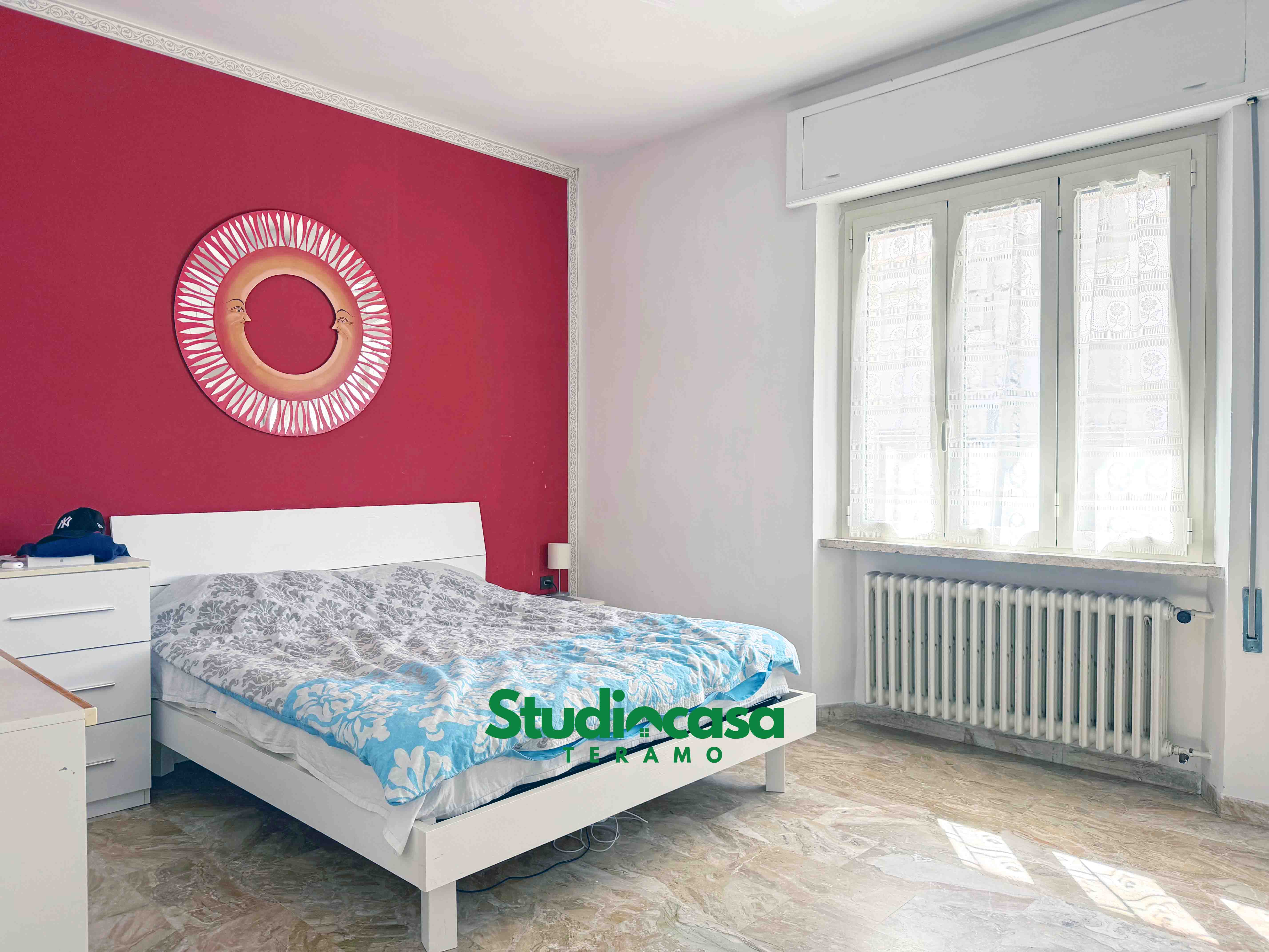 Appartamento due camere, Via Tevere.