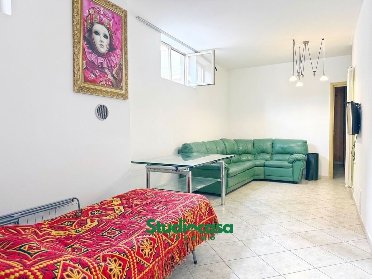 Appartamento bilocale, Villa Pavone